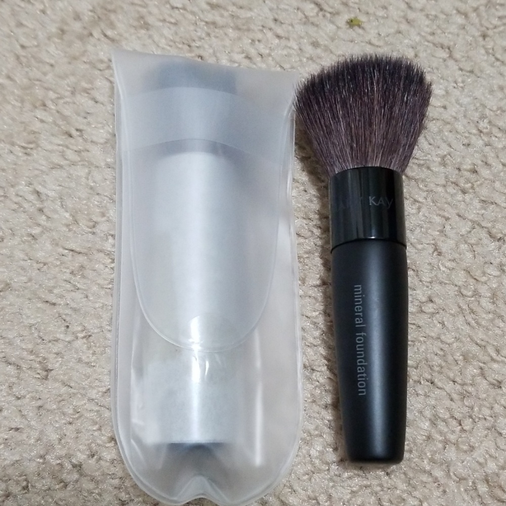 Mineral Foundation brush